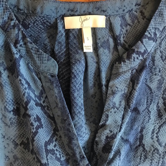 Joie Blue Aruna Split Neck Snakeskin Print Top - Picture 4 of 9